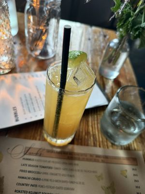 The Proprietors Bar & Table by null