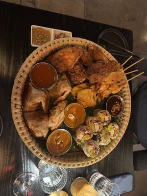 26 Thai Kitchen & Bar (Alpharetta) by null