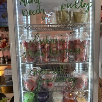 TOMO Tea House - Fresh Fruit - Coffee & Tea Near Me - Sacramento, California TOMO Tea House - Fresh Fruit - Coffee & Tea Near Me - Sacramento, California