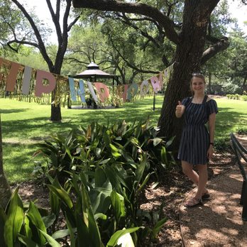 Milton Parker Home - graduation Party held on lawn of B&B - Bed & Breakfast Near Me - Bryan, Texas