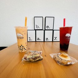 Lazy Boba - Delicious little S'more Mallow topped Chocolate Chip Cookie and some Michi to try