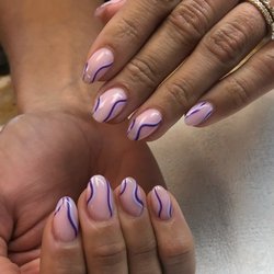 Vogue Nails 2