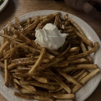 Oak Parker - Gravy fries are awesome ! No cheese curds necessary here just tasty fresh cut fries and the best gravy ! - Cocktail Bars Near Me - Oak Park, Michigan Oak Parker - Gravy fries are awesome ! No cheese curds necessary here just tasty fresh cut fries and the best gravy ! - Cocktail Bars Near Me - Oak Park, Michigan