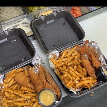 Sam's Supermarket - chicken tender platter - Grocery Near Me - Edgewater, Maryland