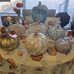 AnnabelesATTIC - Fall pumpkins