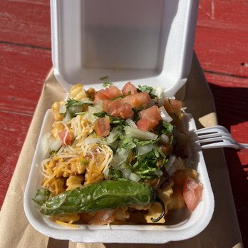Tita's Burger Den - Burgers Near Me - Yermo, California