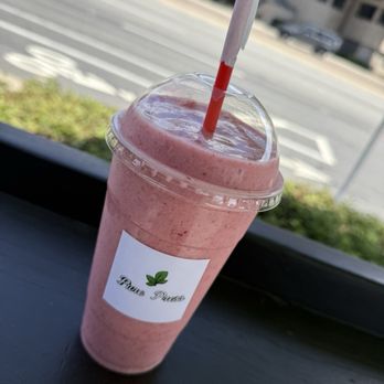 Pure Press Juice Bar - Strawberry Banana smoothie - Juice Bars & Smoothies Near Me - San Diego, California