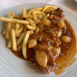 Zum Schützenhaus - Souvlaki mit Silberzwiebeln und scharfer Soße