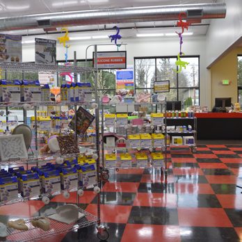 Reynolds Advanced Materials - Seattle - Reynolds Advanced Materials - Seattle Showroom - Art Supplies Near Me - Kent, Washington