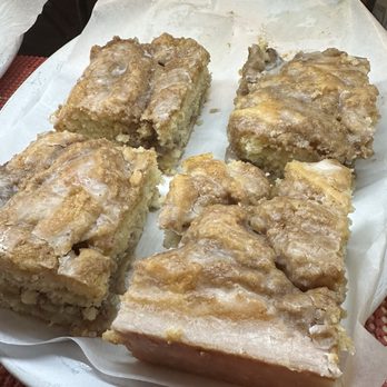 Coffee Girl - Coffee Cake - Coffee & Tea Near Me - Astoria, Oregon Coffee Girl - Coffee Cake - Coffee & Tea Near Me - Astoria, Oregon
