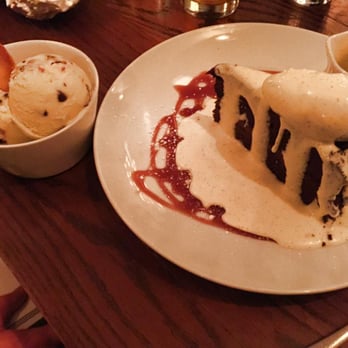 Aliment - Chocolate cake and mint ice cream - New American Near Me - San Francisco, California