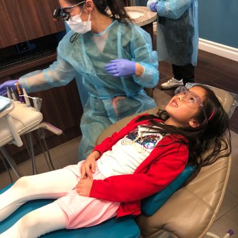 Little Roots Pediatric Dentistry - Pediatric Dentists Near Me - Costa Mesa, California Little Roots Pediatric Dentistry - Pediatric Dentists Near Me - Costa Mesa, California