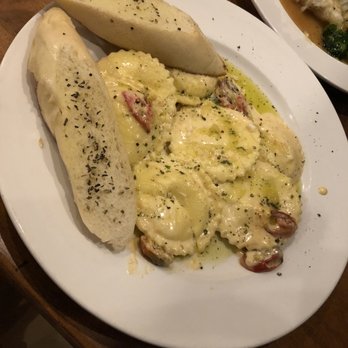 Cafe Lola - Smoked Ravioli with Tomato and Basil and Garlic Bread - New American Near Me - Johnson City, Tennessee Cafe Lola - Smoked Ravioli with Tomato and Basil and Garlic Bread - New American Near Me - Johnson City, Tennessee