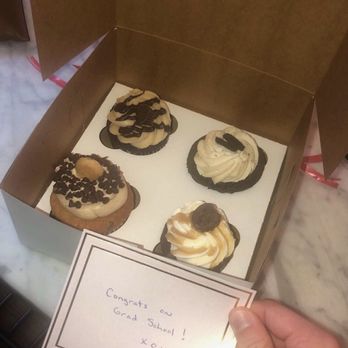 Cupcake City - Bakeries Near Me - Reading, Massachusetts