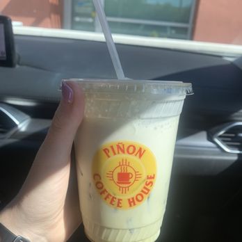 Piñon Coffee House - Vanilla Matcha, Rg - Coffee & Tea Near Me - Albuquerque, New Mexico