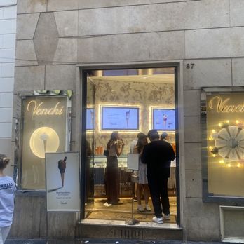 Venchi - Chocolatiers & Shops Near Me - Rome, RM Venchi - Chocolatiers & Shops Near Me - Rome, RM