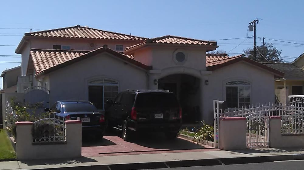 Slide of Espino Roofing