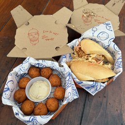 Crispy potato puffs & fried chicken filet sandwich