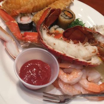 The Buffet - So much yummy seafood! - Buffets Near Me - Valley Center, California