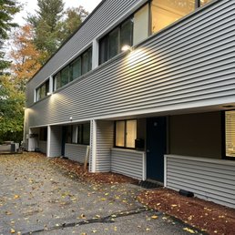 Exterior photo of Janusz Electric Exterior photo of Janusz Electric