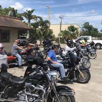 Club Glades - a group of bikers parked in a parking lot - Dive Bars Near Me - Homestead, Florida Club Glades - a group of bikers parked in a parking lot - Dive Bars Near Me - Homestead, Florida