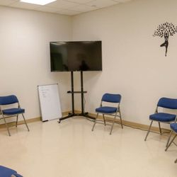 Lifekind Health - San Jacinto - TV providing calming visuals and sounds during group classes.