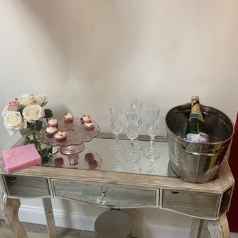 BROWS & CO - Little bubbly apple cider and suites waiting past the door! - Eyebrow Services Near Me - Orlando, Florida BROWS & CO - Little bubbly apple cider and suites waiting past the door! - Eyebrow Services Near Me - Orlando, Florida