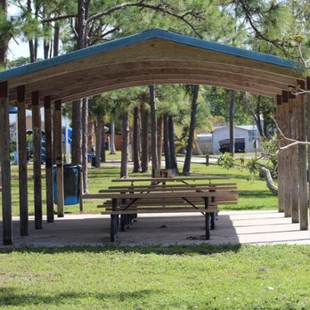 Palm Lake Park - Parks Near Me - Fort Pierce, Florida