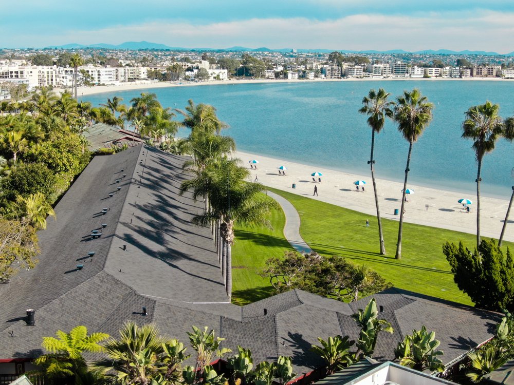 Slide of Diamond Roofing