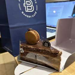 Paris Baguette - Chocolate ganache cake