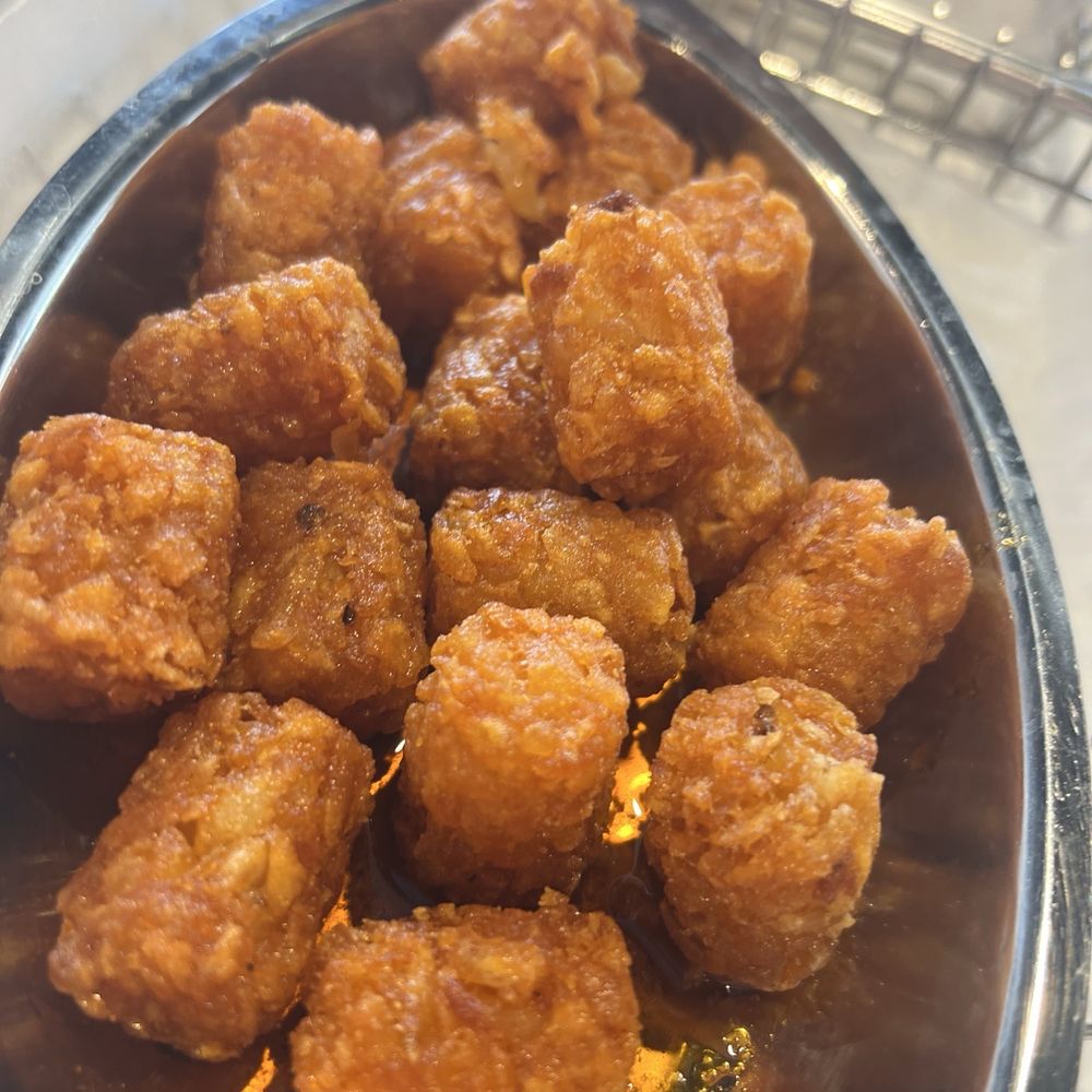 Smashburger - SCORCHIN HOT TOTS - Burgers Near Me - New Hyde Park, New York