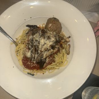 Trattoria Borago - Linguine with mushrooms and a meatball - Italian Near Me - Grayton Beach, Florida Trattoria Borago - Linguine with mushrooms and a meatball - Italian Near Me - Grayton Beach, Florida