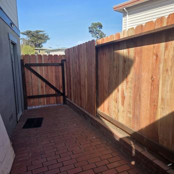 Ergeon - Shared fence - Fences & Gates Near Me - San Francisco, California
