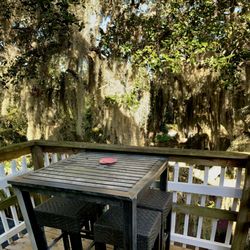 Tybee Island Inn - Small balcony off our room. Great for morning coffee or an evening glass of wine.