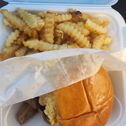Anna & Cali's Cafe Food Truck