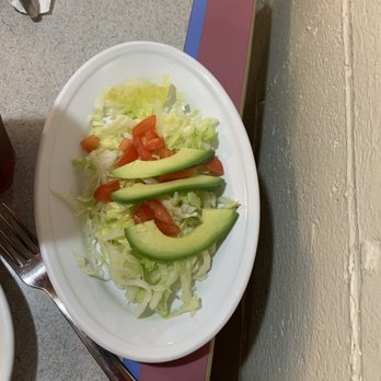 La Victoria - a plate of salad with avocado and tomatoes - Mexican Near Me - Hartsville, South Carolina La Victoria - a plate of salad with avocado and tomatoes - Mexican Near Me - Hartsville, South Carolina