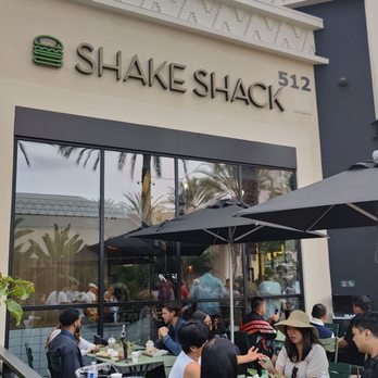 Shake Shack - Spectrum - Exterior - Burgers Near Me - Irvine, California Shake Shack - Spectrum - Exterior - Burgers Near Me - Irvine, California