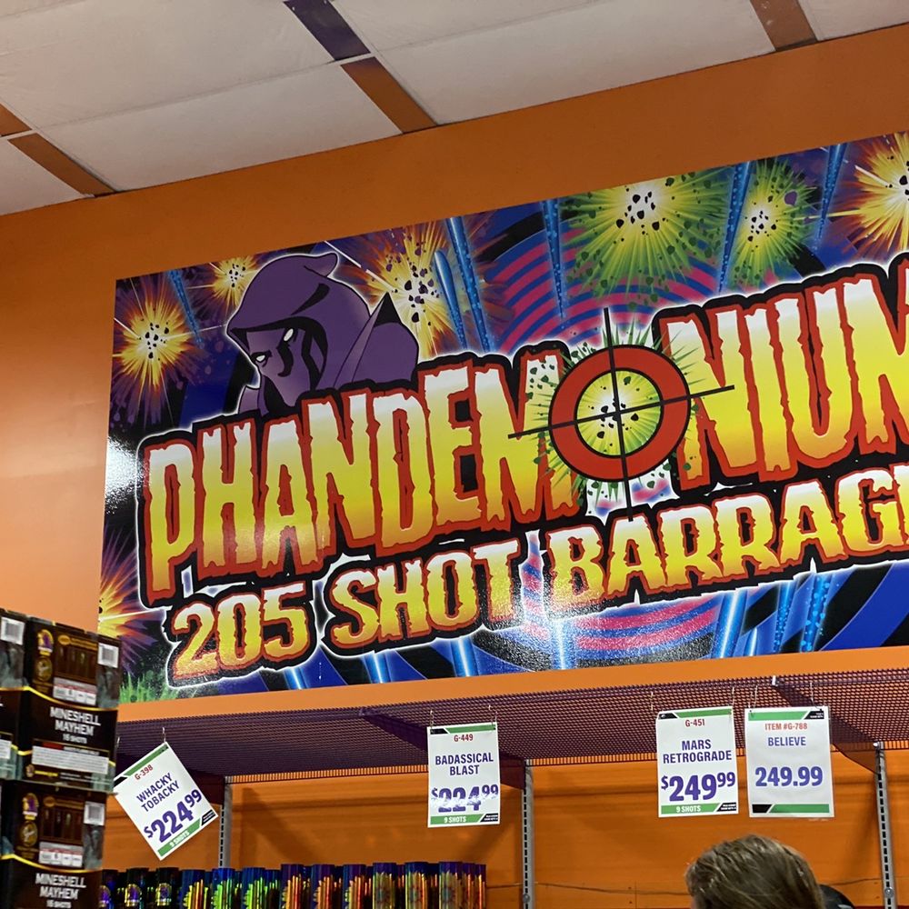 Phantom Fireworks of Cheyenne - Fireworks Near Me - Cheyenne, Wyoming Phantom Fireworks of Cheyenne - Fireworks Near Me - Cheyenne, Wyoming