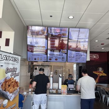 Layne's Chicken Fingers - Chicken Shop Near Me - Leander, Texas