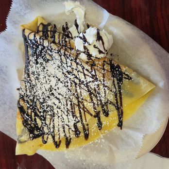 Honey & Crepe - Strawberries and cream crepe - Desserts Near Me - Dayton, Ohio Honey & Crepe - Strawberries and cream crepe - Desserts Near Me - Dayton, Ohio