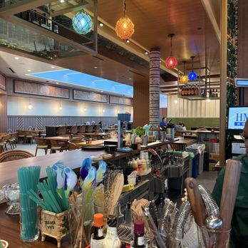 Trader Vic's - Bar - Tiki Bars Near Me - Oakland, California