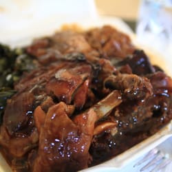 David's Soul Food Cafe - Barbecue chicken