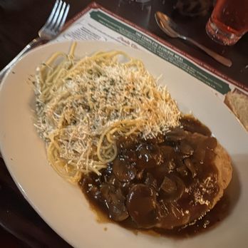 The Old Spaghetti Factory - Marsala chicken very flavorful with Mitzrah pasta - Italian Near Me - Sacramento, California