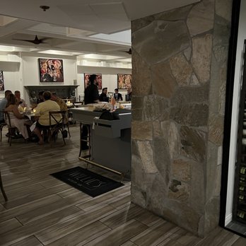 Willies Modern Fare - Modern European Near Me - Rancho Mirage, California Willies Modern Fare - Modern European Near Me - Rancho Mirage, California