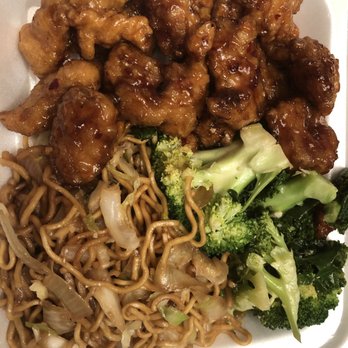 Panda Express - Chinese Near Me - Visalia, California