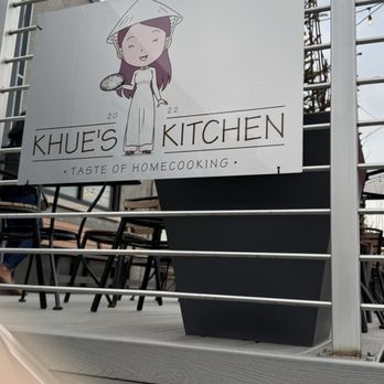 Khue’s Kitchen - Vietnamese Near Me - Saint Paul, Minnesota