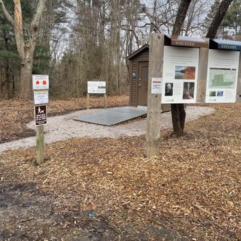 King-Benson Preserve - Trailhead with composting toilet outhouse - Parks Near Me - North Kingstown, Rhode Island King-Benson Preserve - Trailhead with composting toilet outhouse - Parks Near Me - North Kingstown, Rhode Island