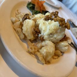 Walnuts Shrimp with Mayonnaise Sauce