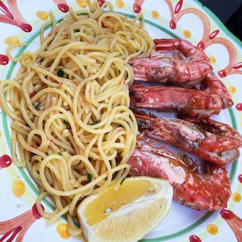 Pompei - spaghetti with prawns (they ran out of bolognese) - Italian Near Me - Paris, 75 Pompei - spaghetti with prawns (they ran out of bolognese) - Italian Near Me - Paris, 75