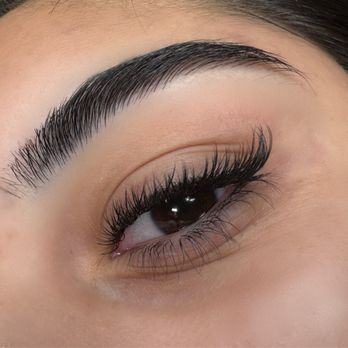 Vibe And Glow - natural cat eye - Spray Tanning Near Me - Glendale, California Vibe And Glow - natural cat eye - Spray Tanning Near Me - Glendale, California